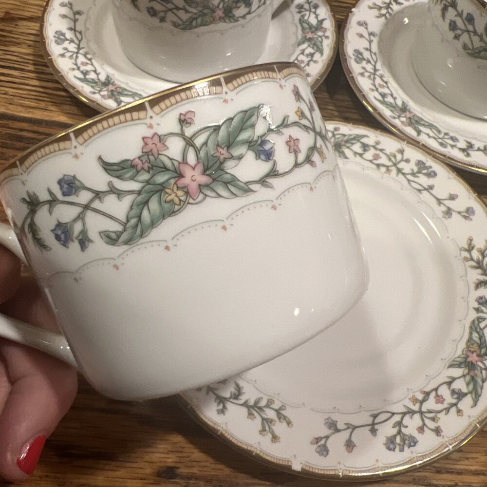 Farberware Wellesley Katherine Babanovsky 1996 Cups & Saucers SET OF 3! Exc!